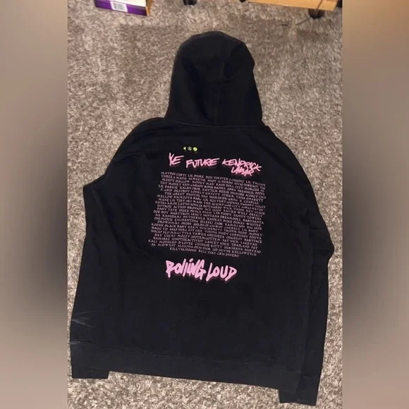 Black Rolling Loud 22’ Hoodie - Picture 2 of 4